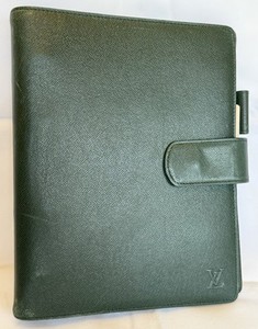 LOUIS VUITTON Taiga Agenda GM Day Planner Cover Green - M10970 Used