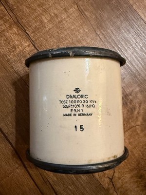 Draloric TOSZ 100110 30 KVs 50pF / +/- 10% R 16/HQ E 9.N1 Good Condition