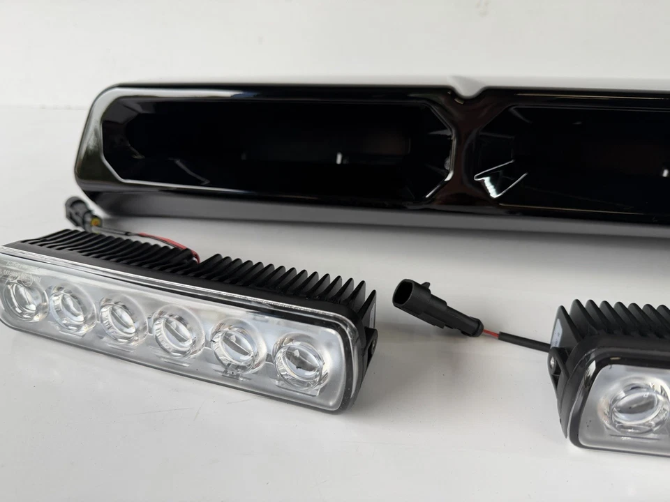 FOR VOLKSWAGEN AMAROK GLOSS BLACK LED ROOF LIGHT POD BAR 2010-2023 - Image 3 of 4