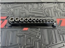 Snap on shallow 3/8” flank drive socket set 8-19mm mag tray