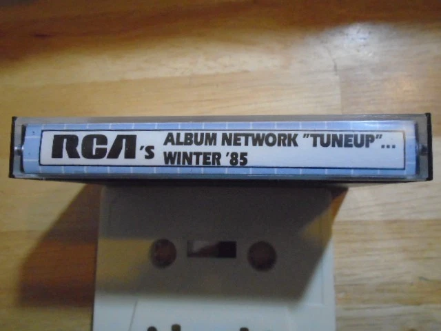 RARE PROMO rca Tuneup 1985 CASSETTE TAPE White Wolf AUTOGRAPH Boss rock metal ! - Image 2 of 3