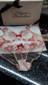 AGENT PROVOCATEUR RARE PHILOMENA RED/PINK BRA 32B 34DD & 3 MEDIUM BRIEF UK10 NWT