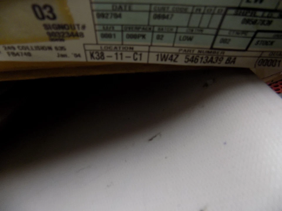 Nuevo marco de asiento trasero izquierdo Ford Lincoln LS 2000-2006 fabricante de equipos originales Foto 3 de 3