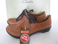Clarks Ladies Un Rustle Tan Leather Lace Up Shoes Size Uk 3,3.5,4,4.5,5,6.5,9 D Clarks Ladies Un Rustle Tan Leather Lace Up Shoes Size Uk 3,3.5,4,4.5,5,6.5,9 D