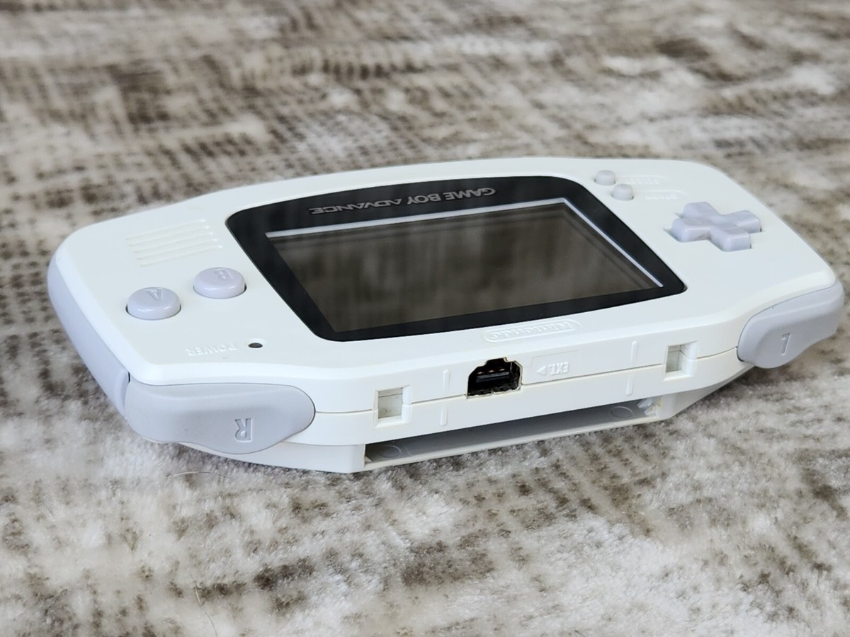 Gameboy Advance GBA Console in Box Polar Arctic White w Gameboy Advance GBA Console in Box Polar Arctic White w