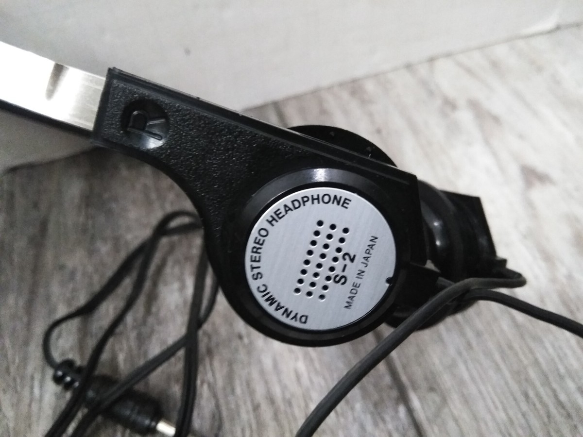 VTG 80'S DYNAMIC STEREO HEADPHONE S-2 - JAPAN (NO EAR COVER VTG 80'S DYNAMIC STEREO HEADPHONE S-2 - JAPAN (NO EAR COVER