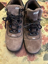 EUC Ryka Terrain Brown Suede Boots Ladies Siz...