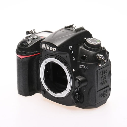 Nikon D7000 gebraucht Zustand: Stark Gebraucht - Bild 1 von 5
