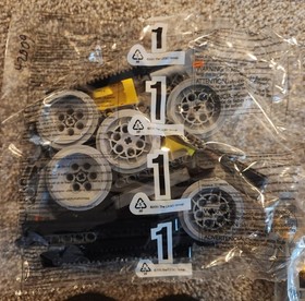 2 bags from 42009 Mobile Crane Mk II NEW + 4 32019 tires + 2-Technic Actuator's