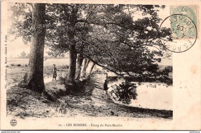 S27884 cpa 45 Les Bordes - Etang du Petit Moulin