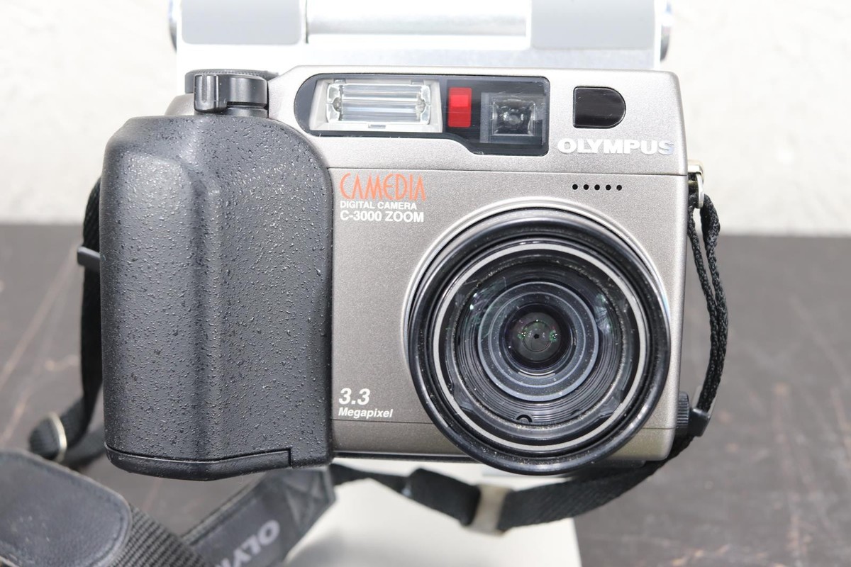 Olympus Camedia C-3000 Zoom 3.3 MP Digital Camera Working | eBay