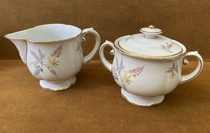 Royal Bayreuth Rose Creamer & Lidded Sugar Bowl Made Germany Bavaria YELLOW ROSE