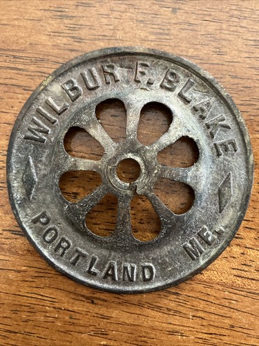 Vtg Antique Wilbur F Blake Portland ME Claw Foot Bath Tub Overflow Drain Cover