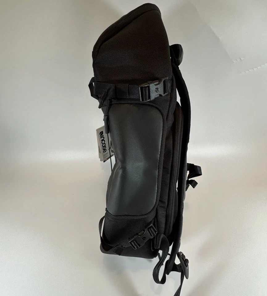 Incase Pro Pack Backpack for GoPro CL58084 Durable Ballistic Padded Compartment - Image 2 of 4