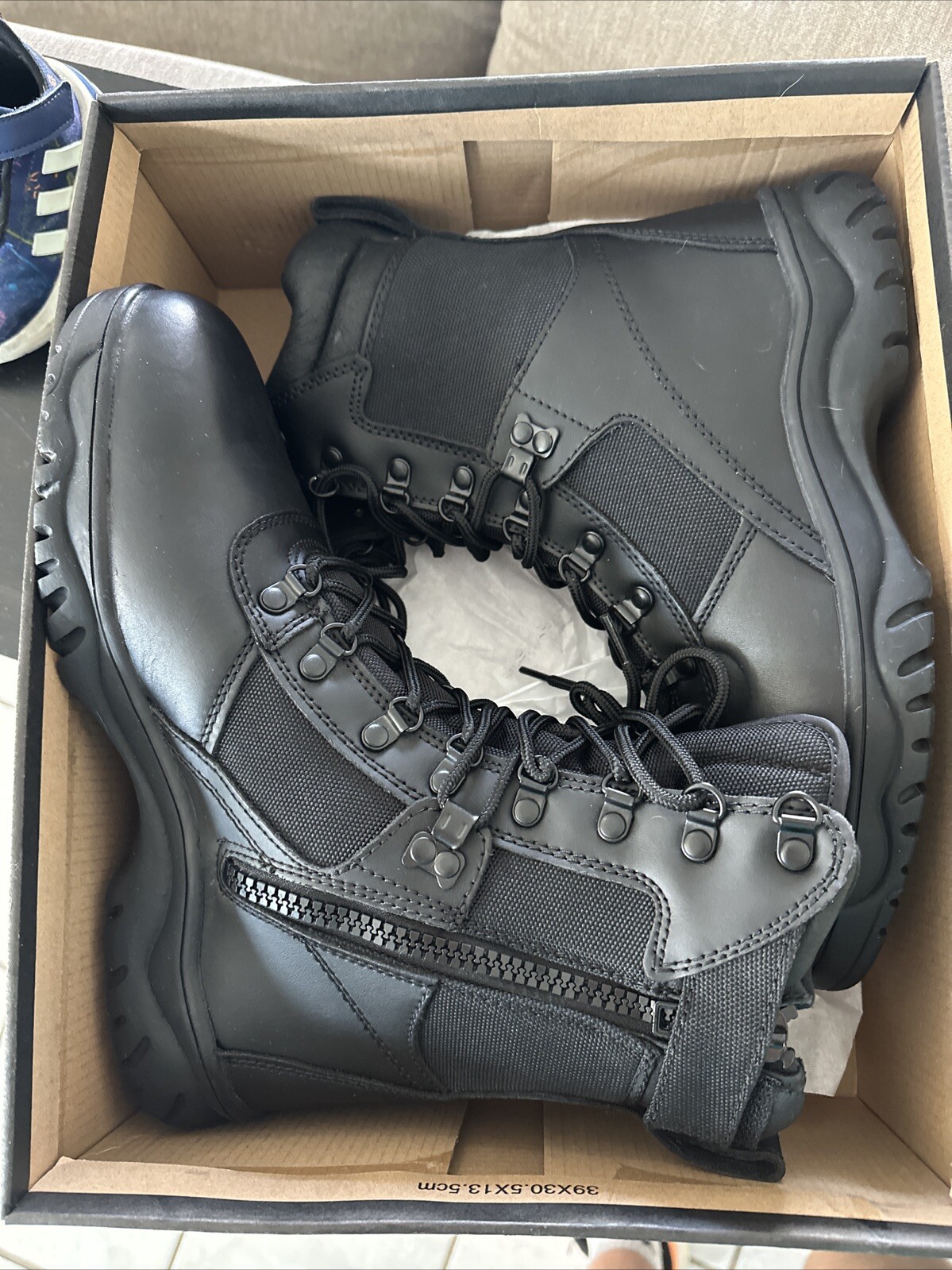 Rothco durable military boots size 10.5 tactical footwear