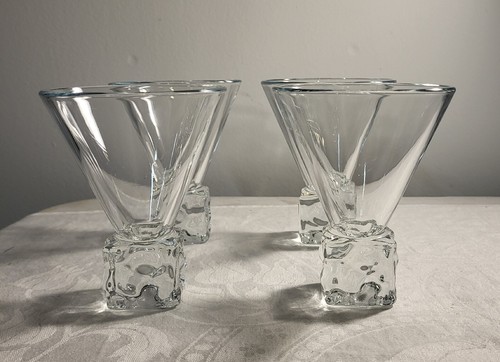 Set of 4 Vintage Disaronno Clear Glass Ice Cube Base Martini Glasses, MCM, Retro - Picture 1 of 4