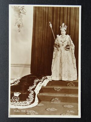 H.R.H QUEEN ELIZABETH ll c1953 Official Coronation RP Postcards by Valentine C50