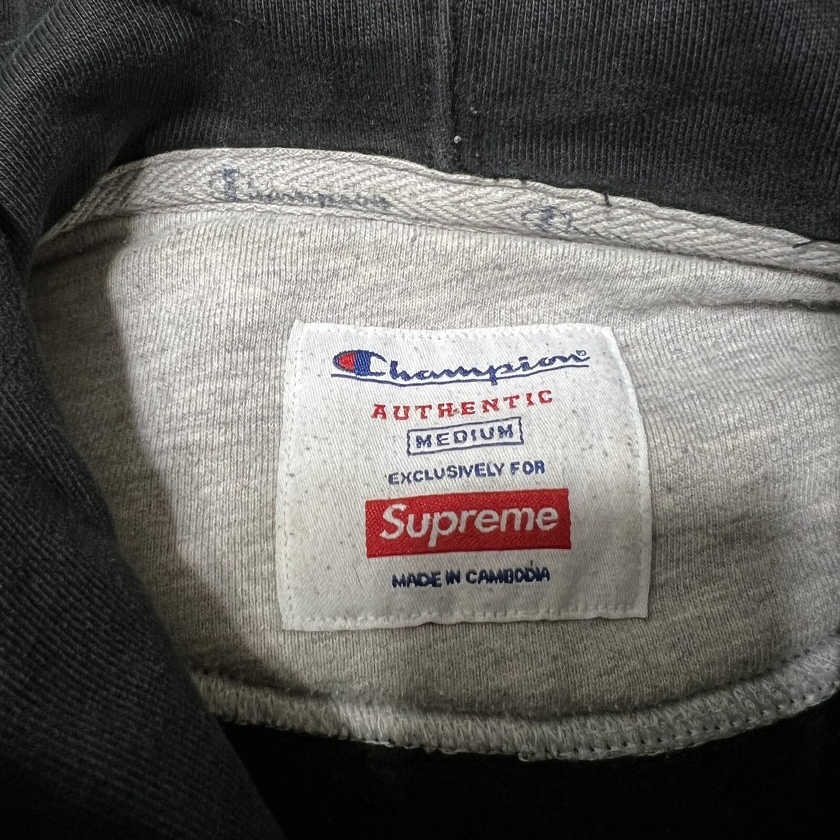 Supreme Champion SS17 Mens Pullover Hoodie Size M | eBay
