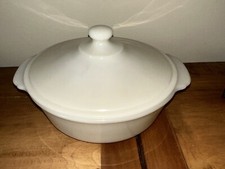 Vintage Anchor, Fire King 1.5 Quart Covered Casserole Off White Made In USA