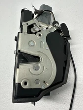 2006 - 2008 BMW E65 7 Series Front Right RH Door Lock Latch Actuator OEM 231700