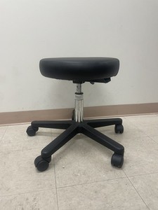 Pre-Owned MIDMARK Ritter 272 Air Lift Exam Stool #272-001 Black
