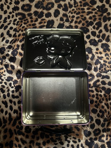 Vintage Betty Boop Lunch Box Tin 2000 Collectible - Picture 5 of 5