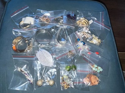 Bundle of Costume Jewellery Earrings - 20 Pieces Bagged
