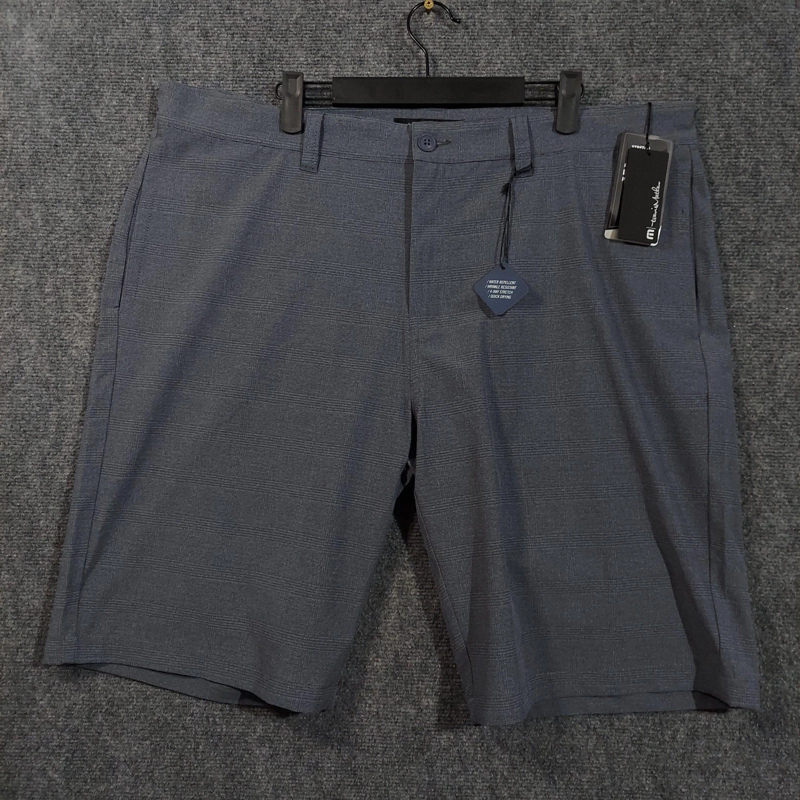 Travis Mathew Silver Birch Shorts Mens 40 Nightshadow Golf Performance