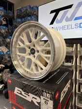 19 Inch Esr Cs11 Gloss White Machined Lip Wheels 19x9.5 22 5x114.3 Rims Set 4 19 Inch Esr Cs11 Gloss White Machined Lip Wheels 19x9.5 22 5x114.3 Rims Set 4