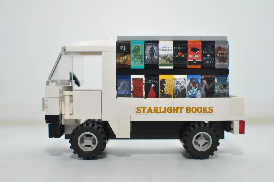 Mini camión libro Honda Acty blanco modelo ACOTAR compatible construido con ladrillos LEGO® Foto 3 de 3