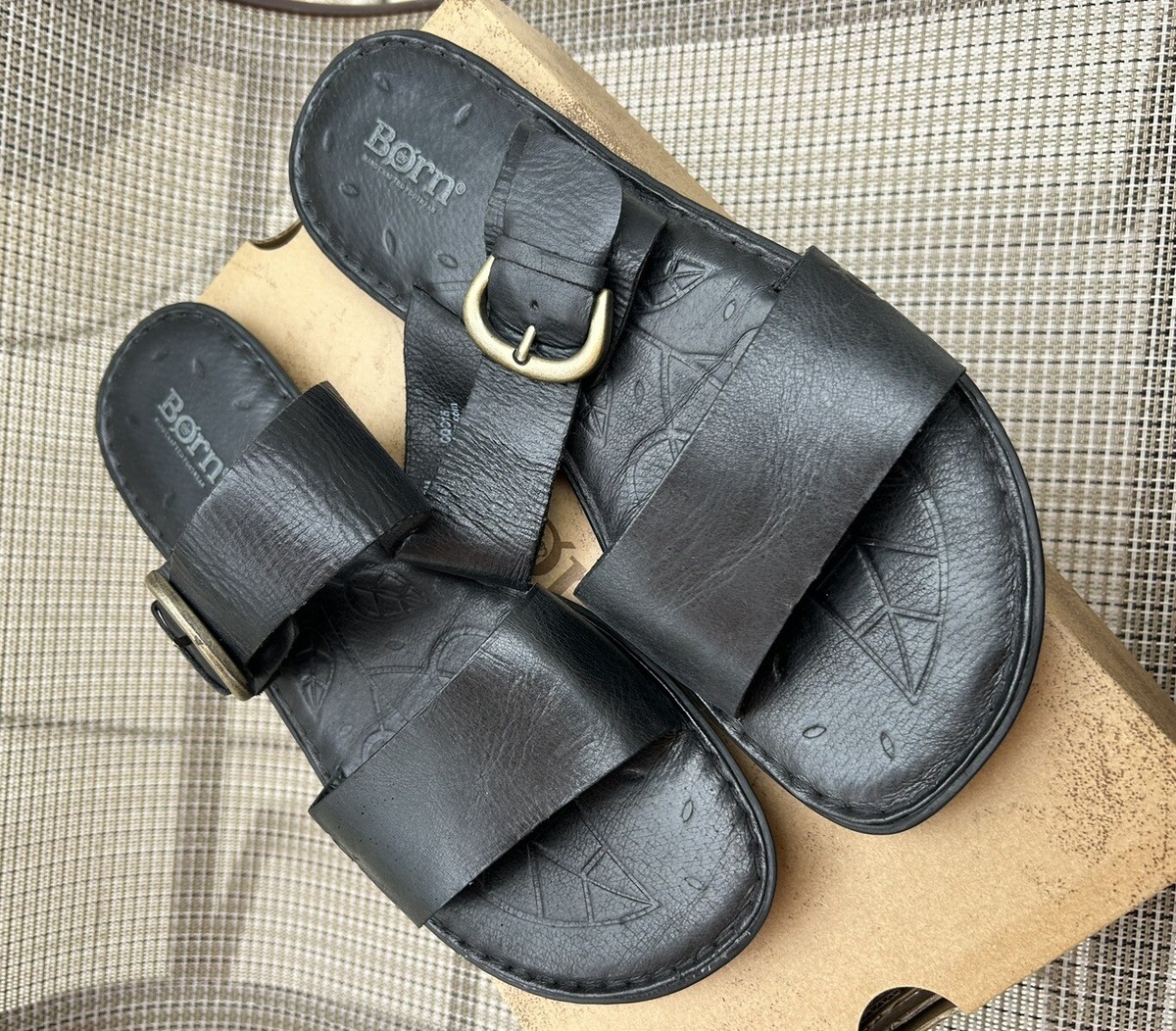 Born black Kaira leather slide on sandals 9M | eBay display picture 3