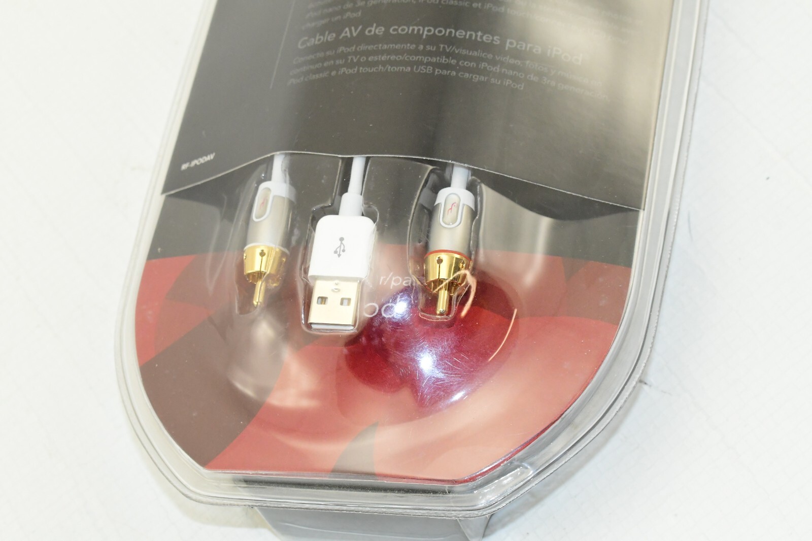 Rocketfish RF-IPODAV 1.8 M/6 ft Component AV Cable for iPod, Audio Video Connect