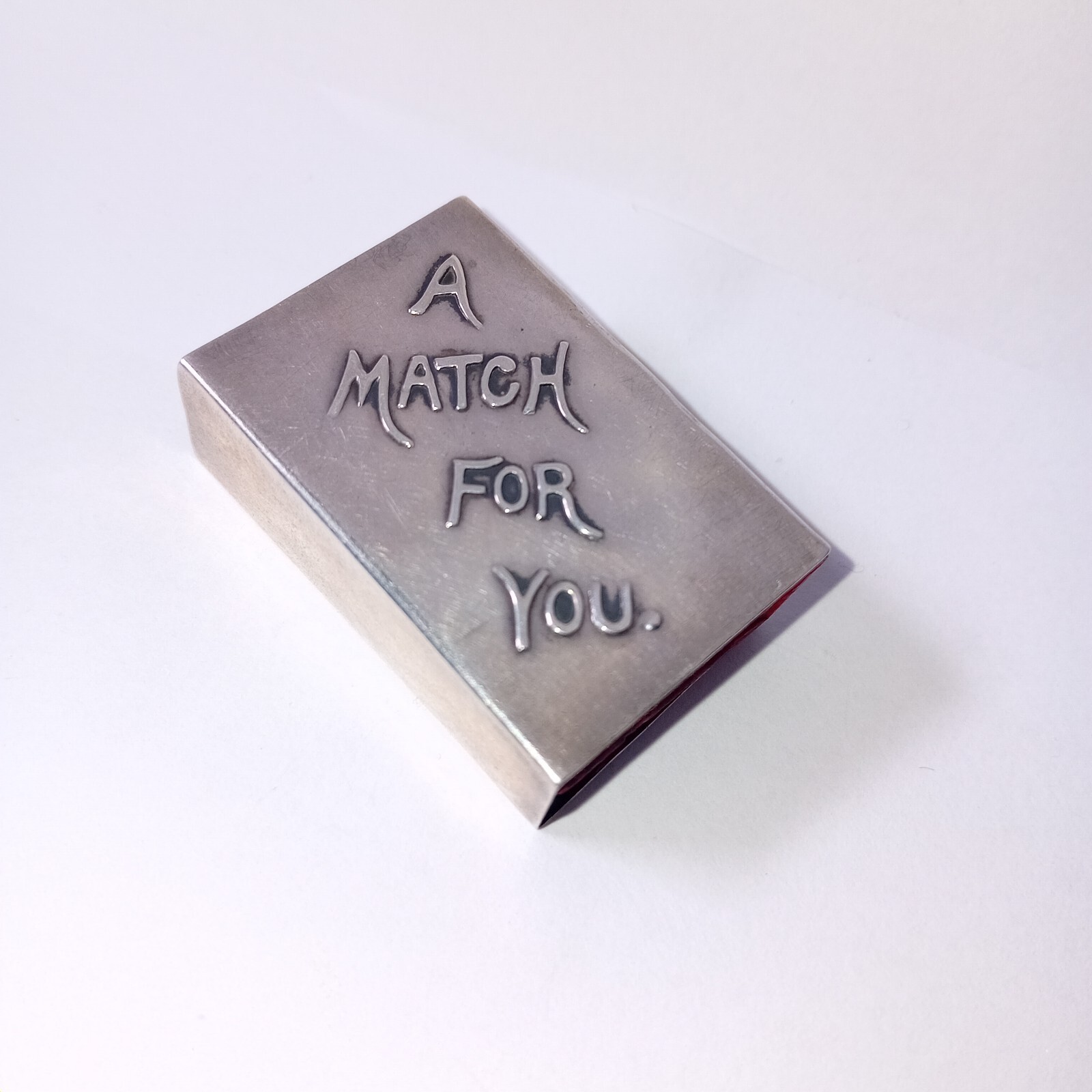 GREAT ANTIQUE 1900 CHESTER SILVER NOVELTY MATCHBOX HOLDER A MATCH FOR