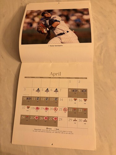 2000+ years- CHICAGO CUBS WALL (2) AND (7) MAGNETIC CALENDERS LOT - VG! - Picture 8 of 16