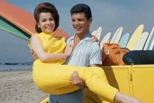 FRANKIE AVALON ANNETTE FUNICELLO Beach Party Publicity Fridge Magnet 4x6