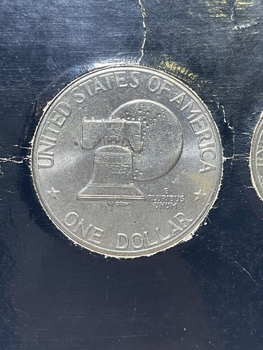 Vintage 1776-1976 United States Bicentennial Coinage 3 Coin Set - Picture 7 of 10