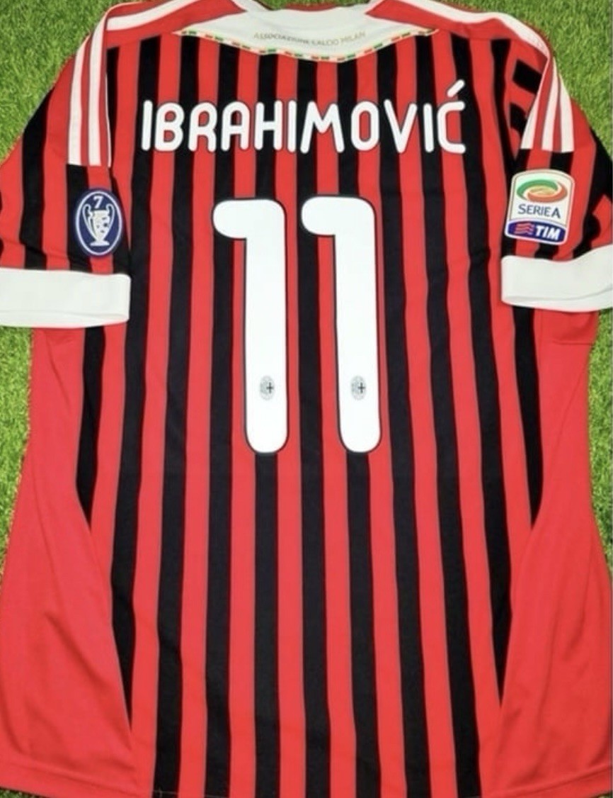 Ibrahimovic AC Milan 2011 2012 Home Soccer Jersey Shirt L SKU
