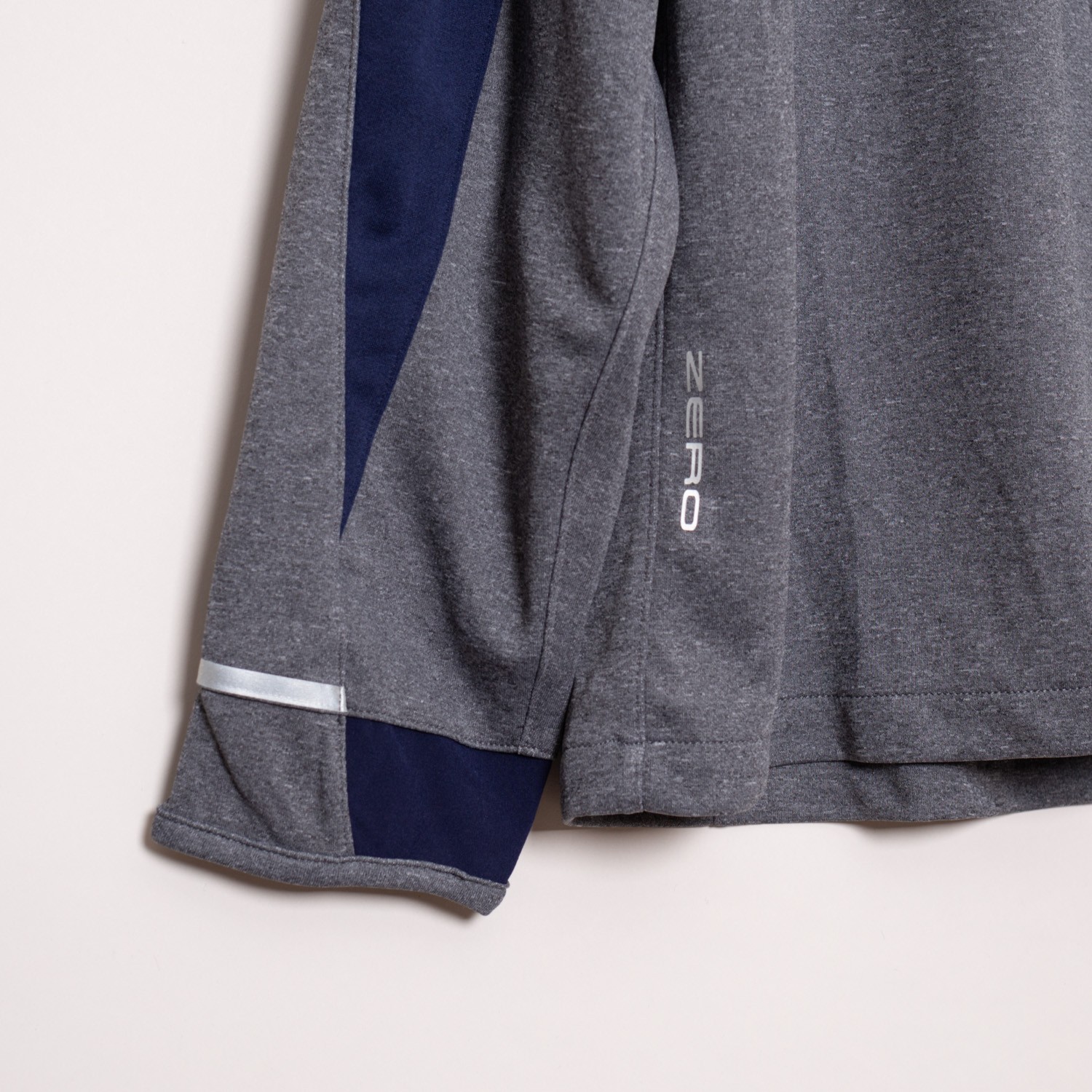 Zero Restriction Large 1/4 Zip Golf Pullover Z425 Charcoal Gray / Navy Blue