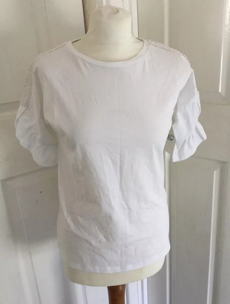 crisp white t shirt