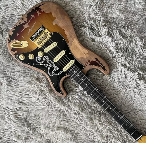 Custom ST Electric Guitar Relic SRV Tremolo Bridge S-S Pickups Alder Body Guitar