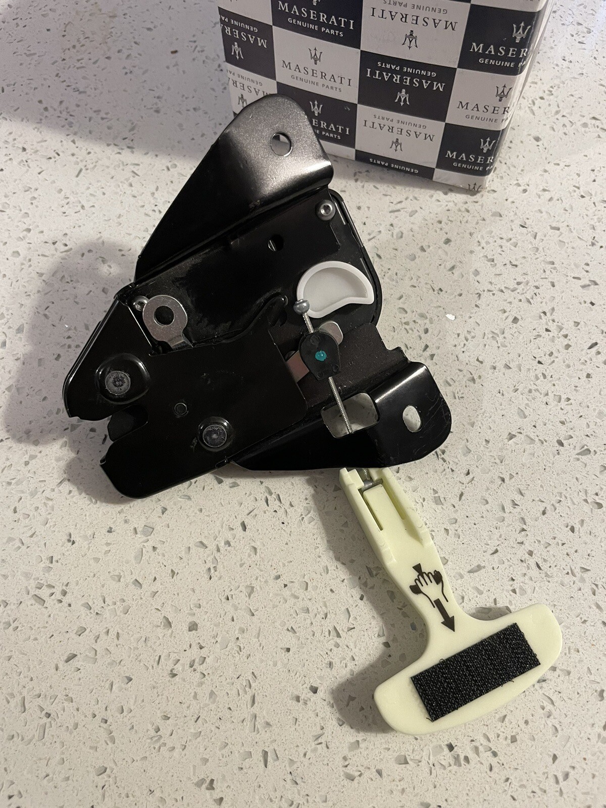 Maserati Ghibli, Luggage Compartment Lock Original 675000646Brand New Dealer