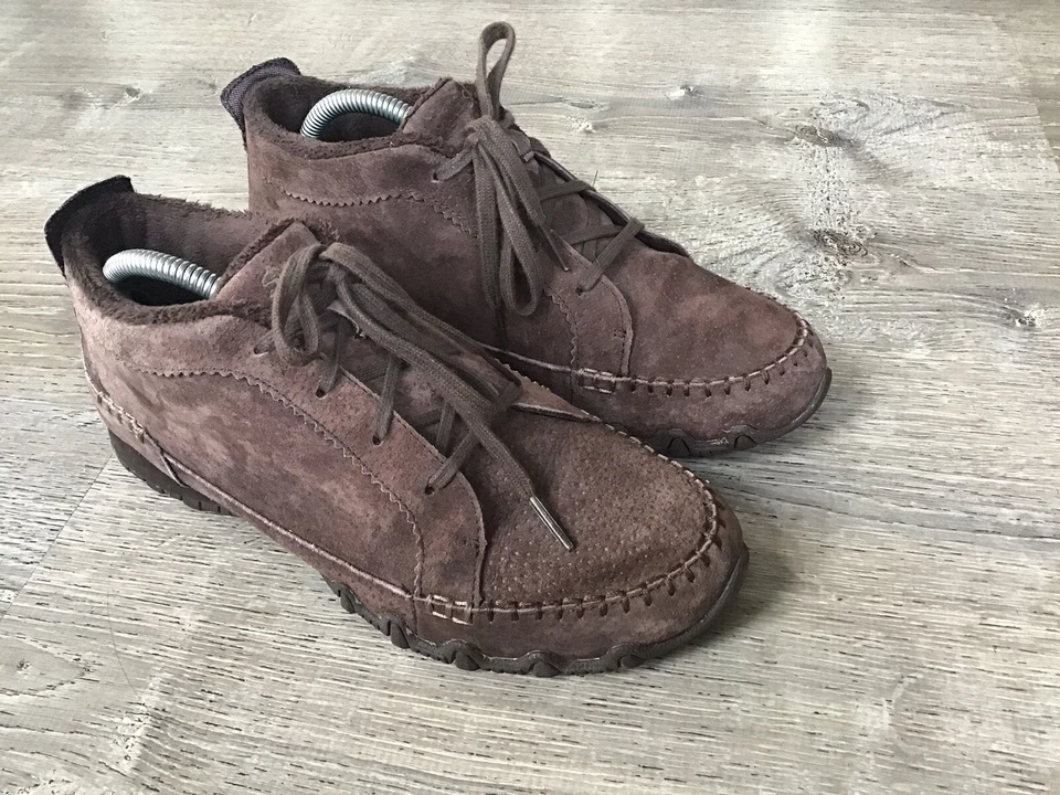 Skechers Womens Bikers Chukka Boots Size 8 Brown Lineage Suede Moc Sneaker 44706 - Image 2 of 4