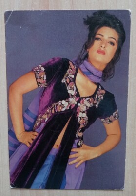Twinkle Khanna*  Bollywood Rare Postcard Post Card
