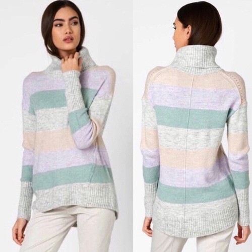 GAP Brushed Turtleneck Sweater in Multi 