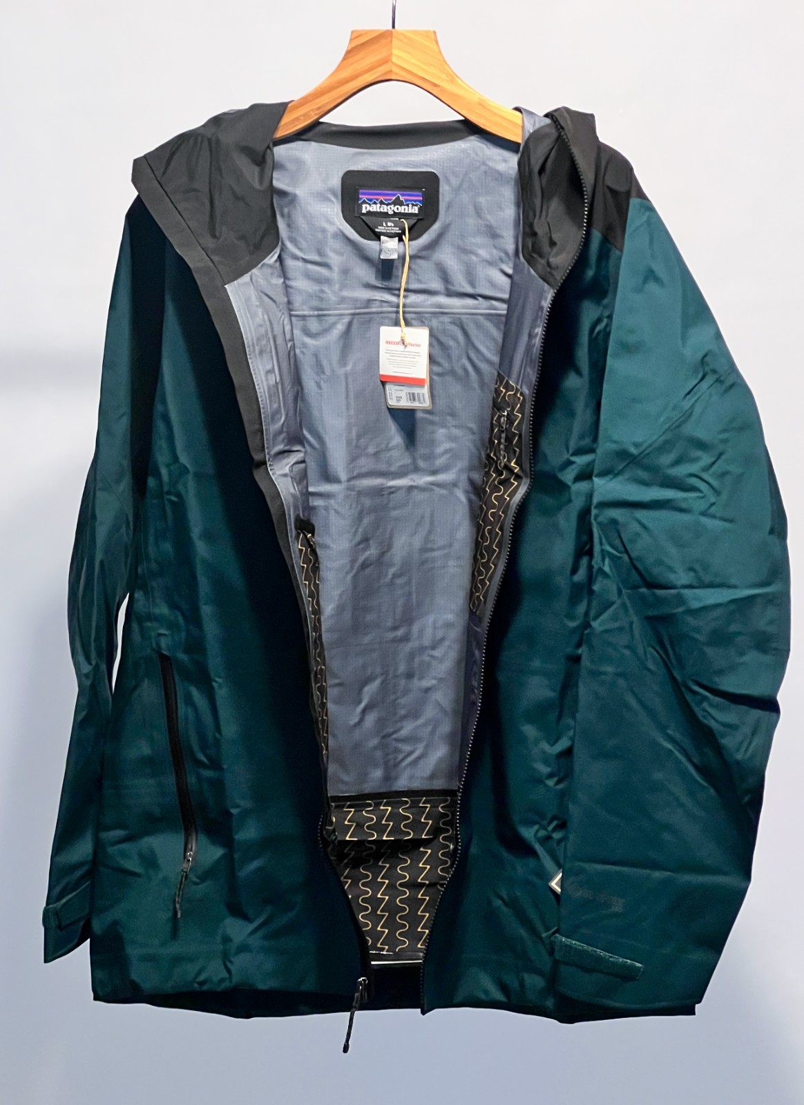 Brand New Patagonia Men's PowSlayer Cascade Green Large Jacket BNWT image 6