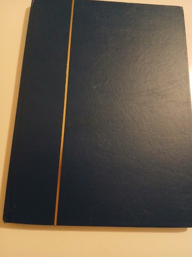 Binder with 400 stamps