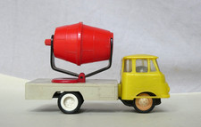 MSW Lkw Robur LO 2500 Zementmischer