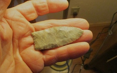Rare and Authentic Indiana Green Clovis Point  with 3 COAs