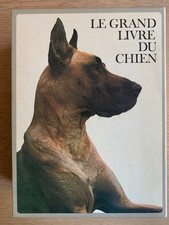 Michel Villemont. Le Grand Livre Du Chien; 2 volumes in slipcase. 1970 (French)