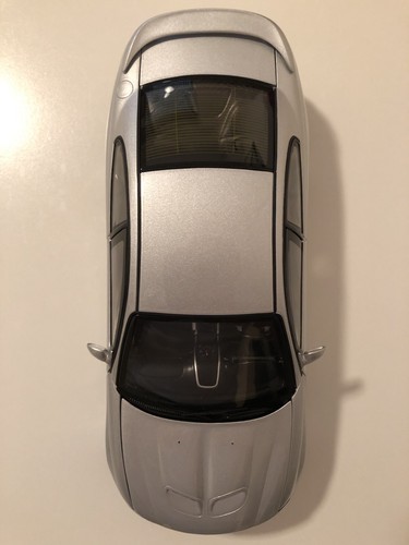 1:18 2005 Pontiac GTO Quicksilver GMP - Picture 5 of 23